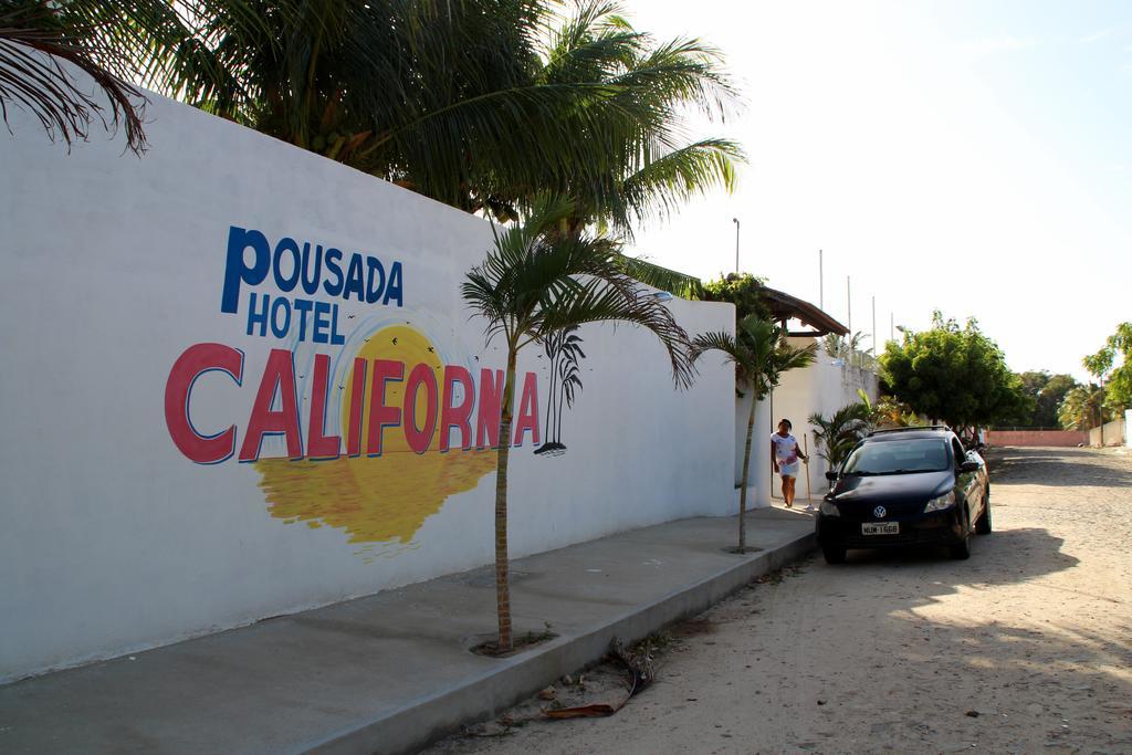 Pousada California Tia Lia Паракуру Экстерьер фото